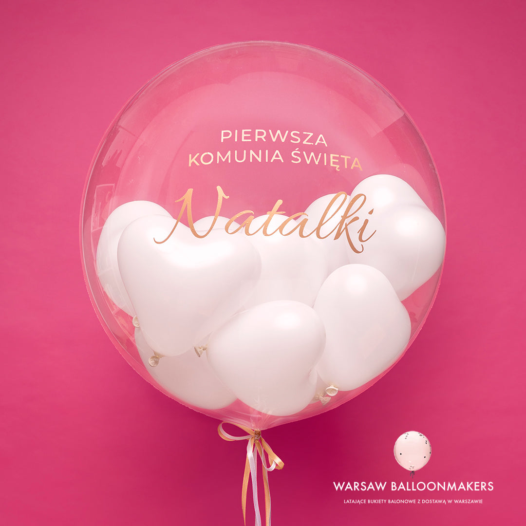 Balon bubble z helem z białymi serduszkami w środku - „Pierwsza Komunia Święta” z imieniem