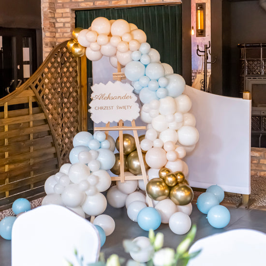 dekoracja balonowa na chrzest święty na sztaludze Warszawa