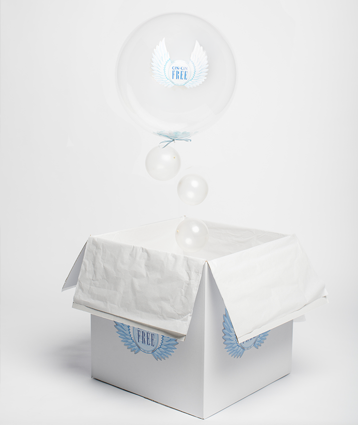 Firmowy giftbox z personalizowanym balonem napełnionym helem