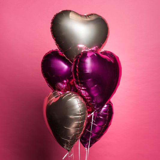 balony serca na Walentynki, wyznanie miłości